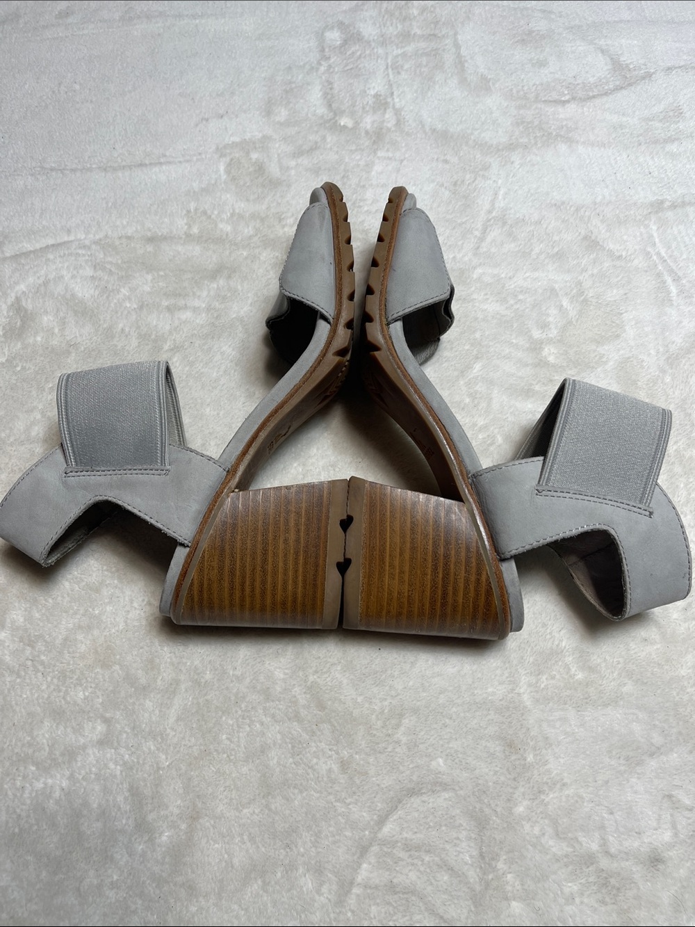 Sorel Gray Elastic Slingback Sandals Size 7.5 - Picture 3 of 6